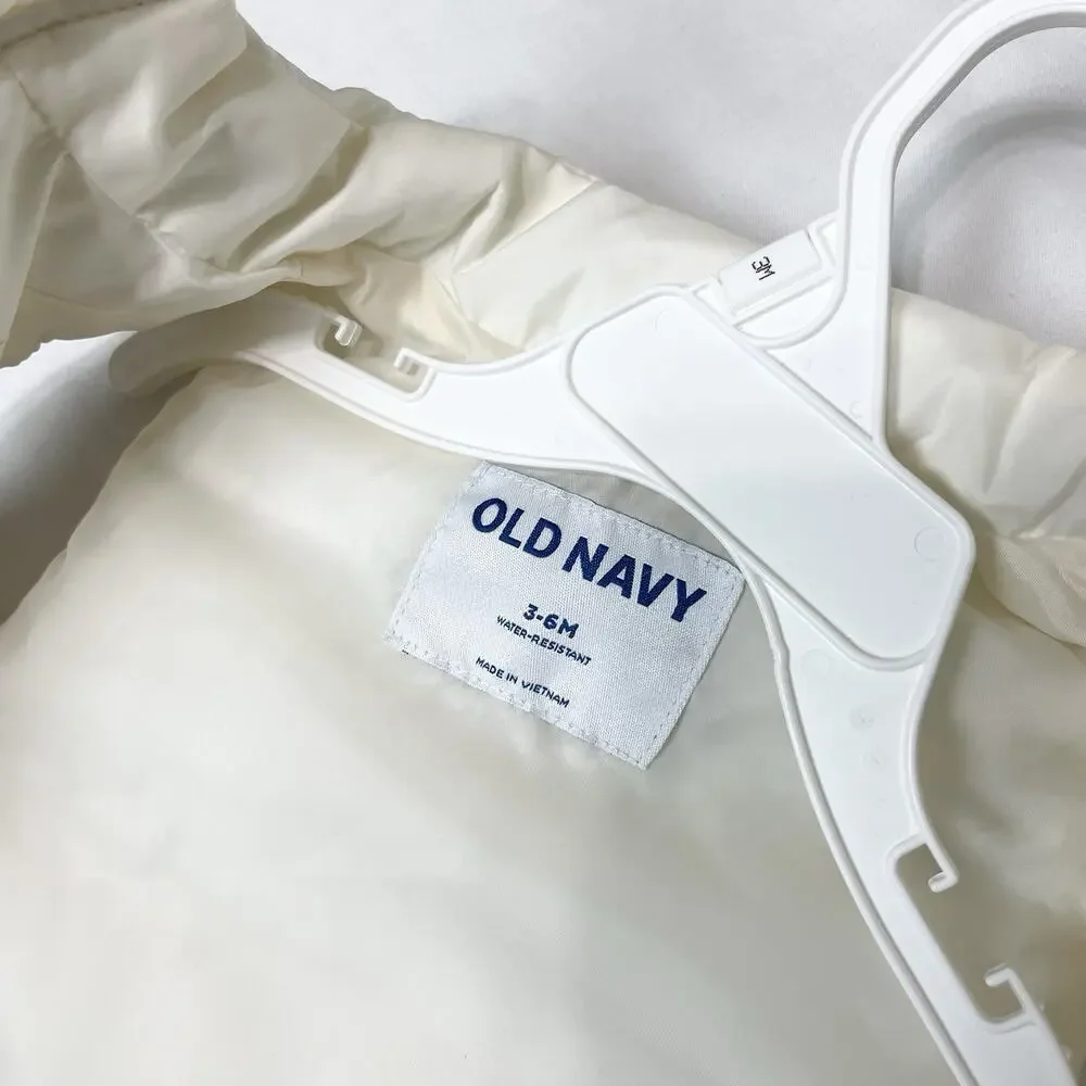 Old Navy‎ Girl's Water-Resistant Quilted Puffer Vest White Cream Size 3-6months
